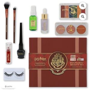 Profusion x Harry Potter Hogwarts Beauty Set - 9 pieces